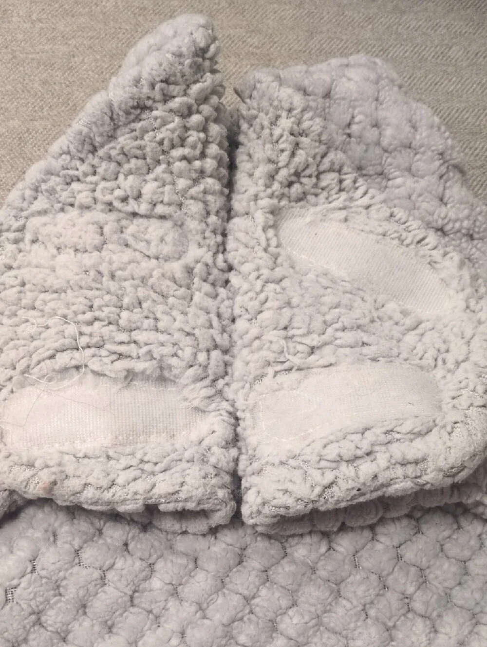 N/A plush grey